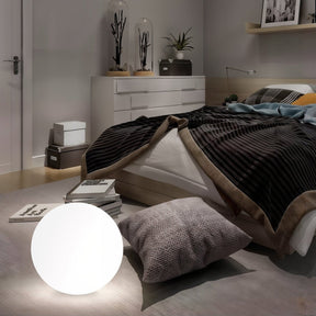Lampe LED Portable de Jardin - Éclairage Rechargeable et Ambiance Colorée