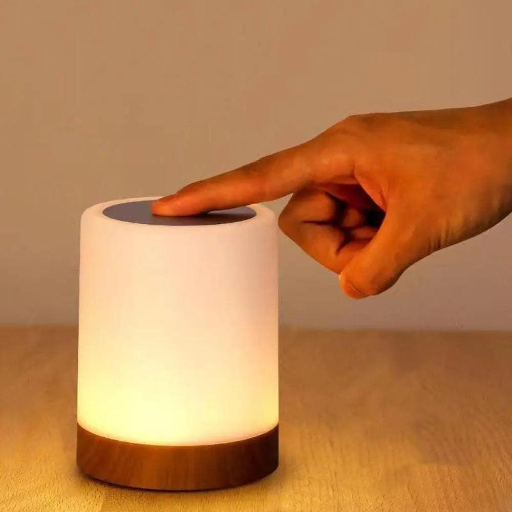 Lampe Portable Tactile LED - Éclairage Ambiance Compact et Pratique