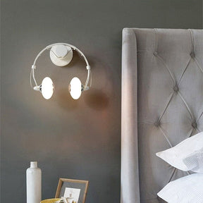 Lampe Murale LED Casque - Ambiance Musicale et Design Unique
