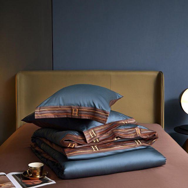Housse de Couette en Coton Égyptien - Confort et Durabilité Inégalés