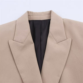 Manteau Cape en Laine pour Femmes - Design Ample avec Col Revers et Boutonnage