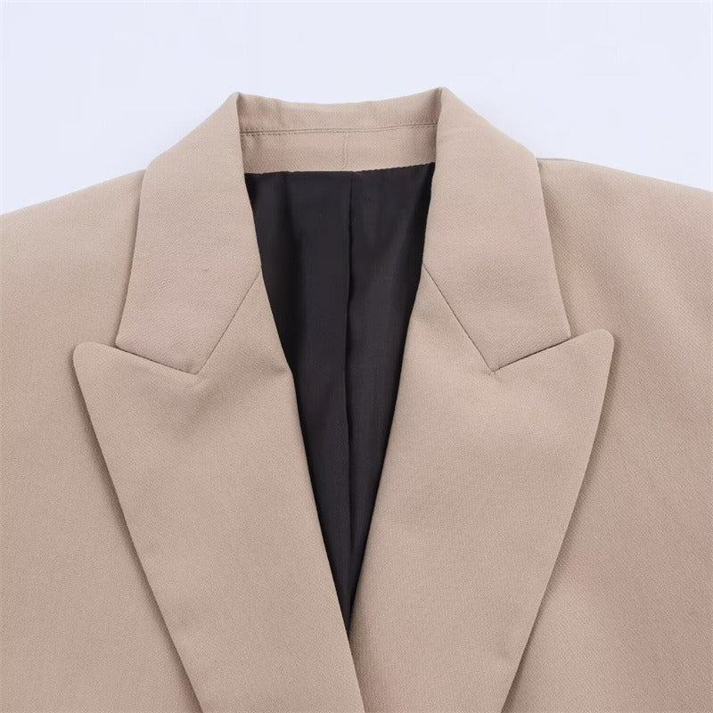 Manteau Cape en Laine pour Femmes - Design Ample avec Col Revers et Boutonnage