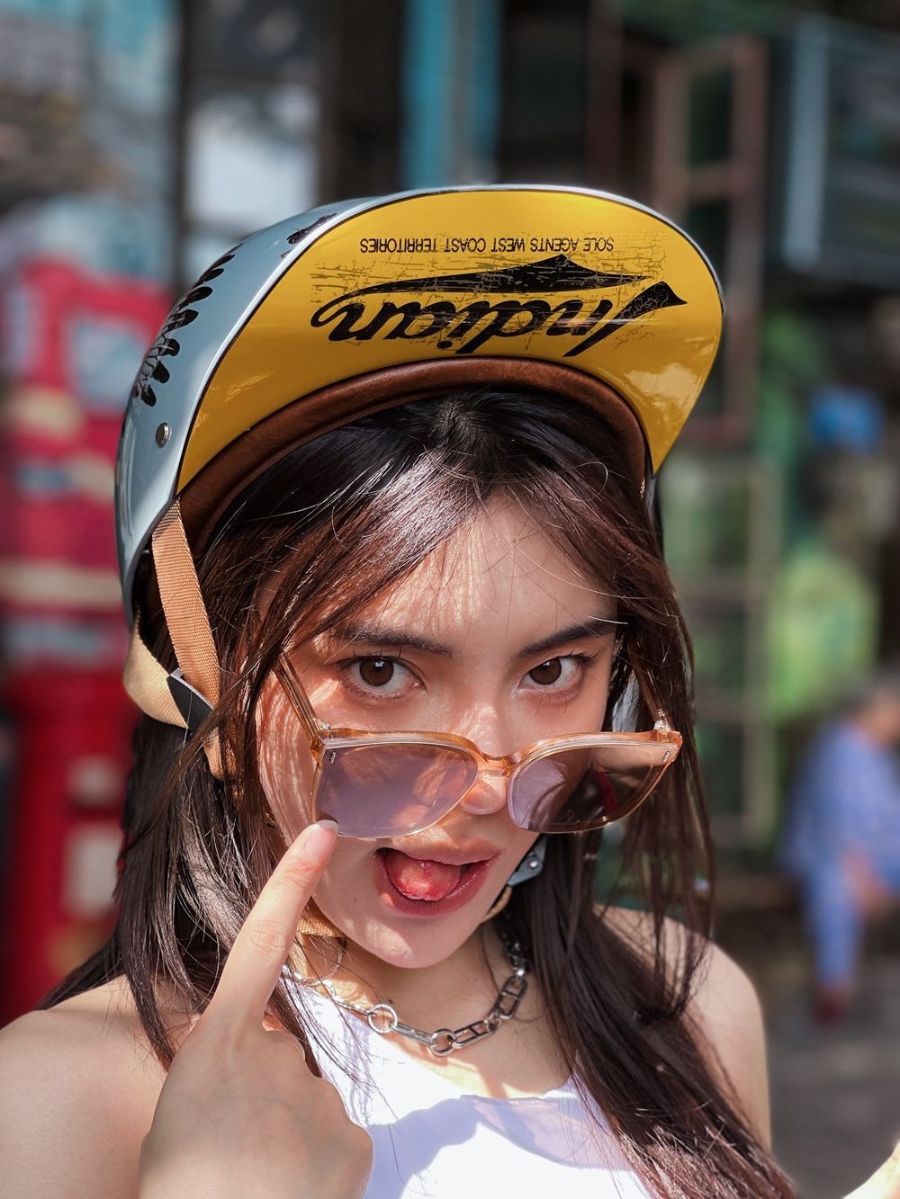 Casque de Moto Homologué DOT - Coque en ABS Légère et Sûre