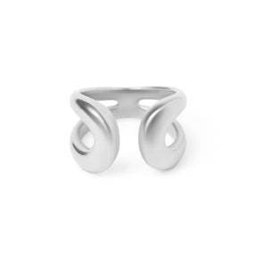Bague argentée minimaliste grâce