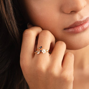 Bague ajustable motif floral délicate