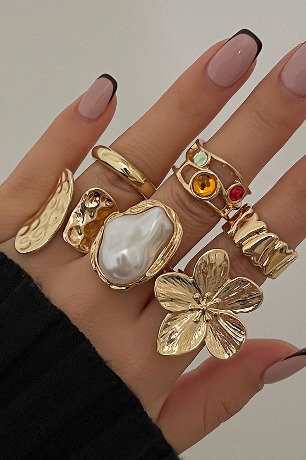 Bague ajustable motif fleur doré éclat