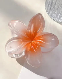 Barrette fleurie détail brillant jade