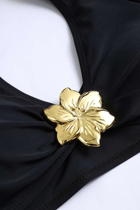 Bikini noir complet vue de face palmier