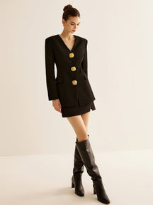 Blazer noir élégant avec boutons dorés décoratifs velours