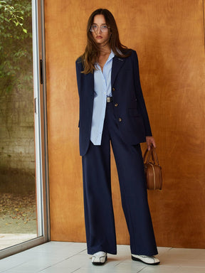 Blazer professionnel détail boutonnage sublime
