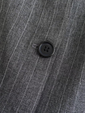 Blazer rayé gris vue de dos chic
