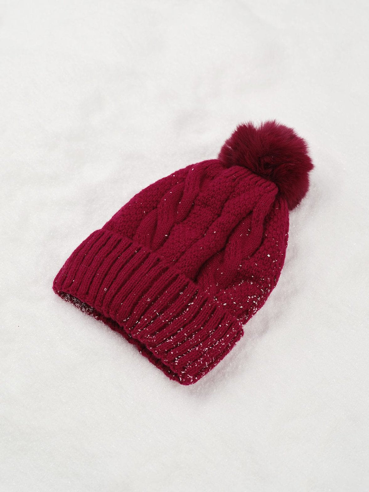 Bonnet blanc tressé chaleur