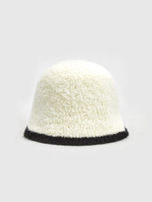 Bonnet peluche élégant tendance