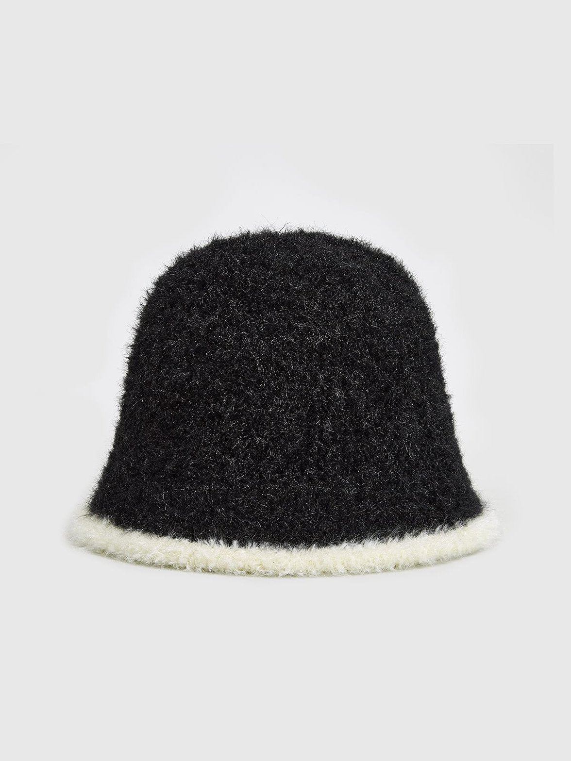 Bonnet peluche noir et blanc douceur