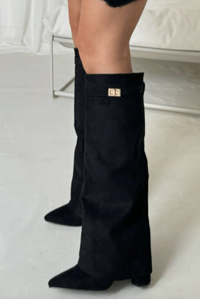 Bottes fourrées vue complète éclat