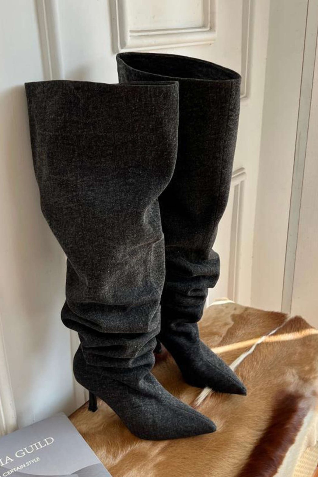 Bottes en cuir PU gris foncé harmonie