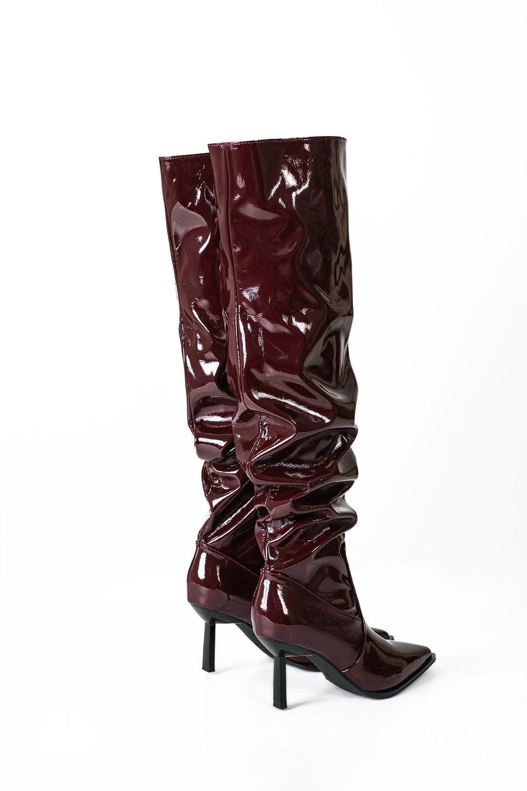 Bottes vernies à talon vue latérale - Grâce