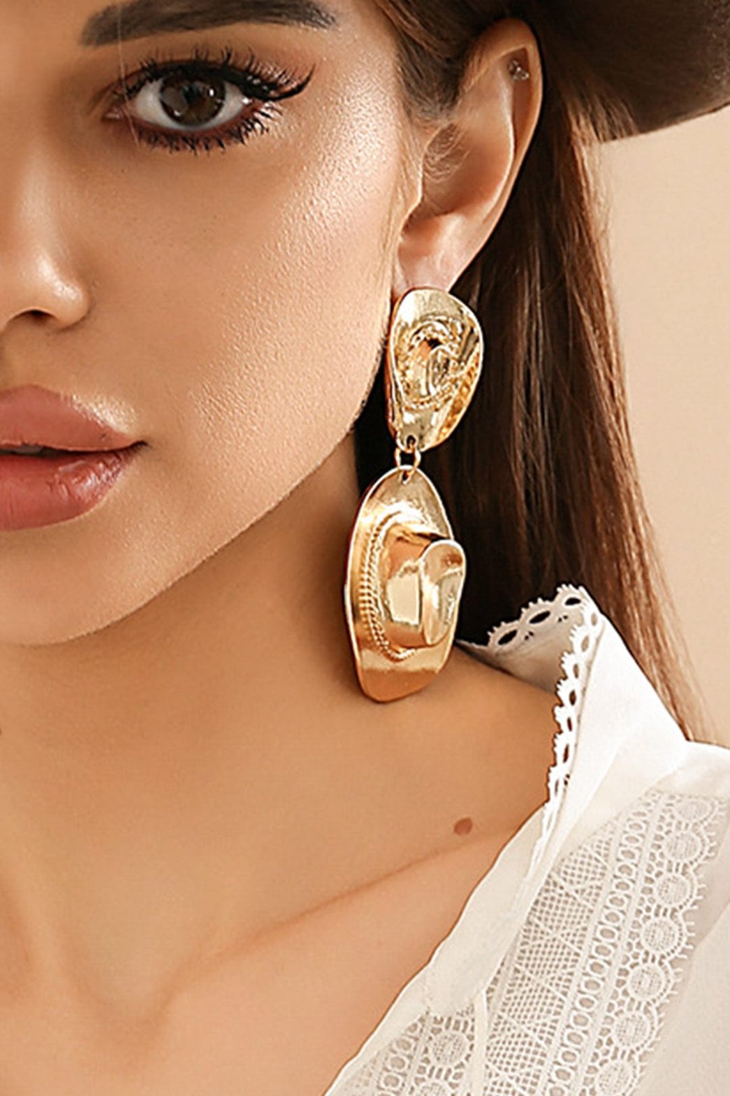 Boucles d'oreilles métalliques design chapeau étoile