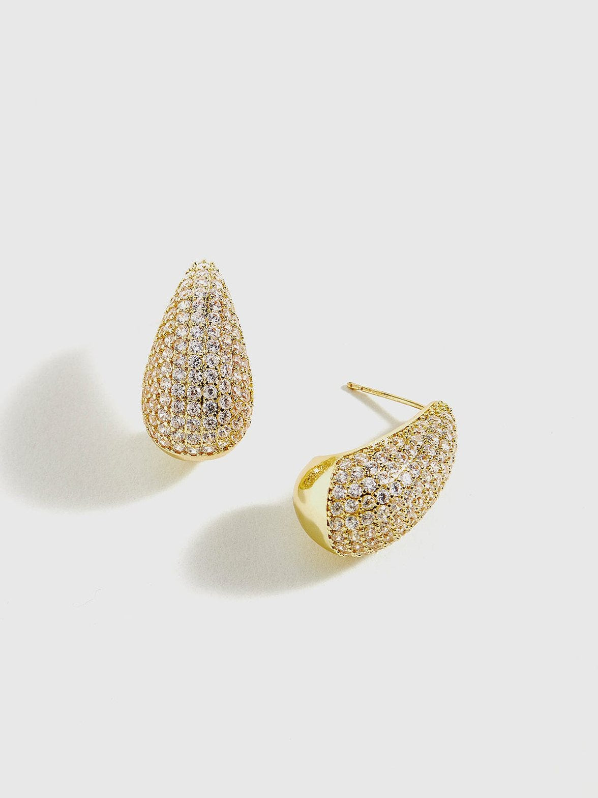 Boucles d'oreilles zircon luxueuses étoile