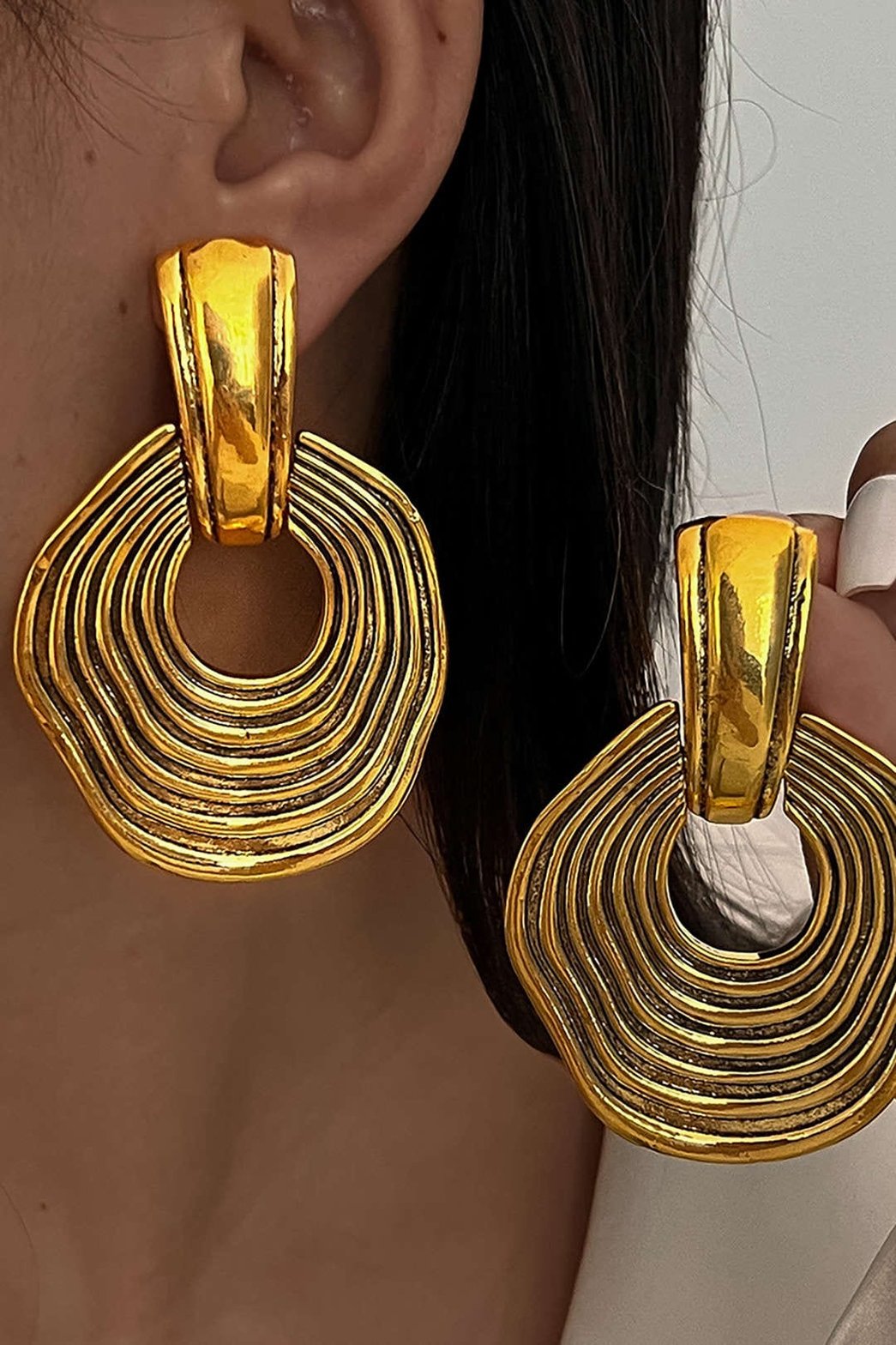 Boucles d'oreilles statement design étoile
