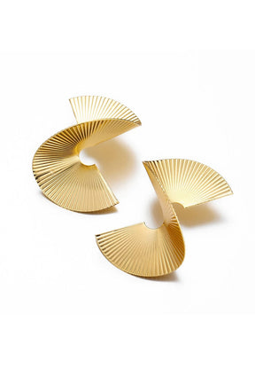 Boucles d'oreilles design plissé métallique étoile