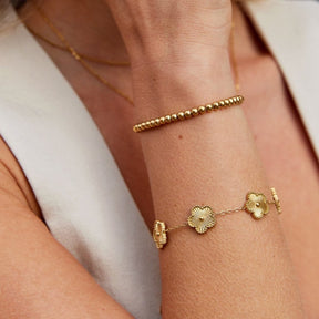 Bracelet perles dorées délicat lune