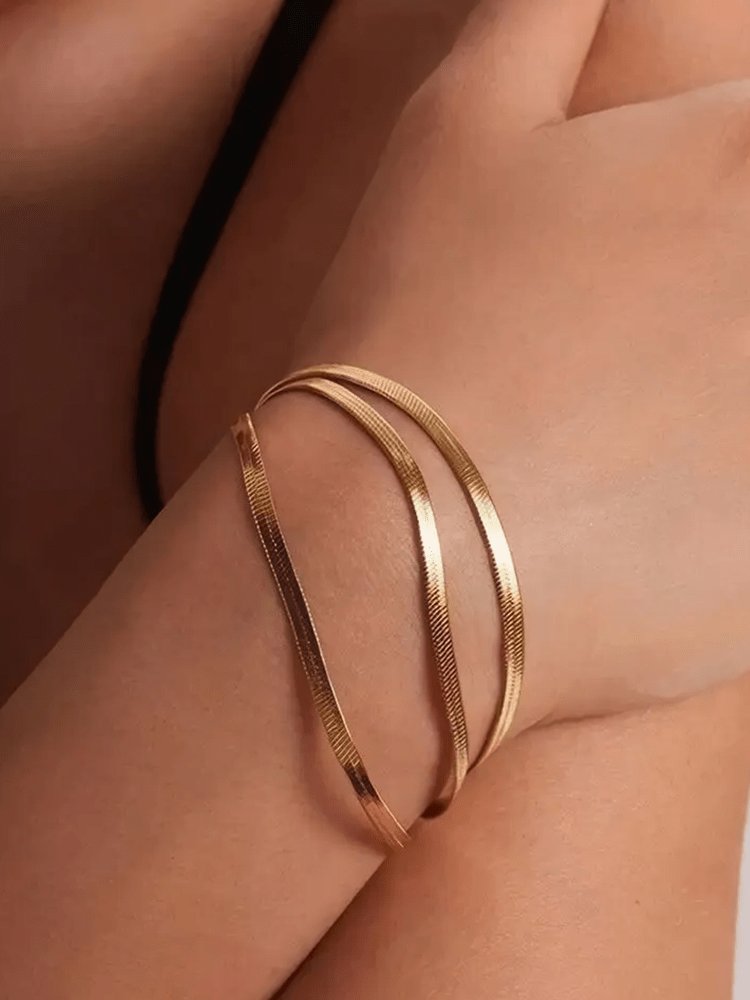 Bracelet plaqué or détail précieux radieux