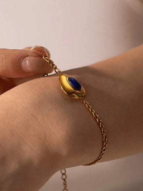 Bracelet lapis lazuli plaqué or vue détaillée soleil