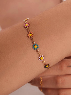 Bracelet marguerite multicolore porté soleil