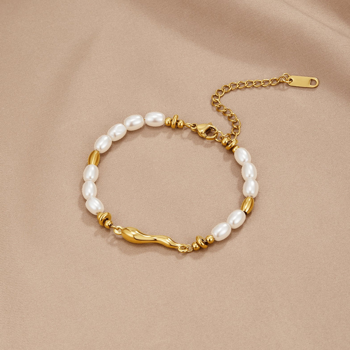 Bracelet perles d'eau douce élégant douceur