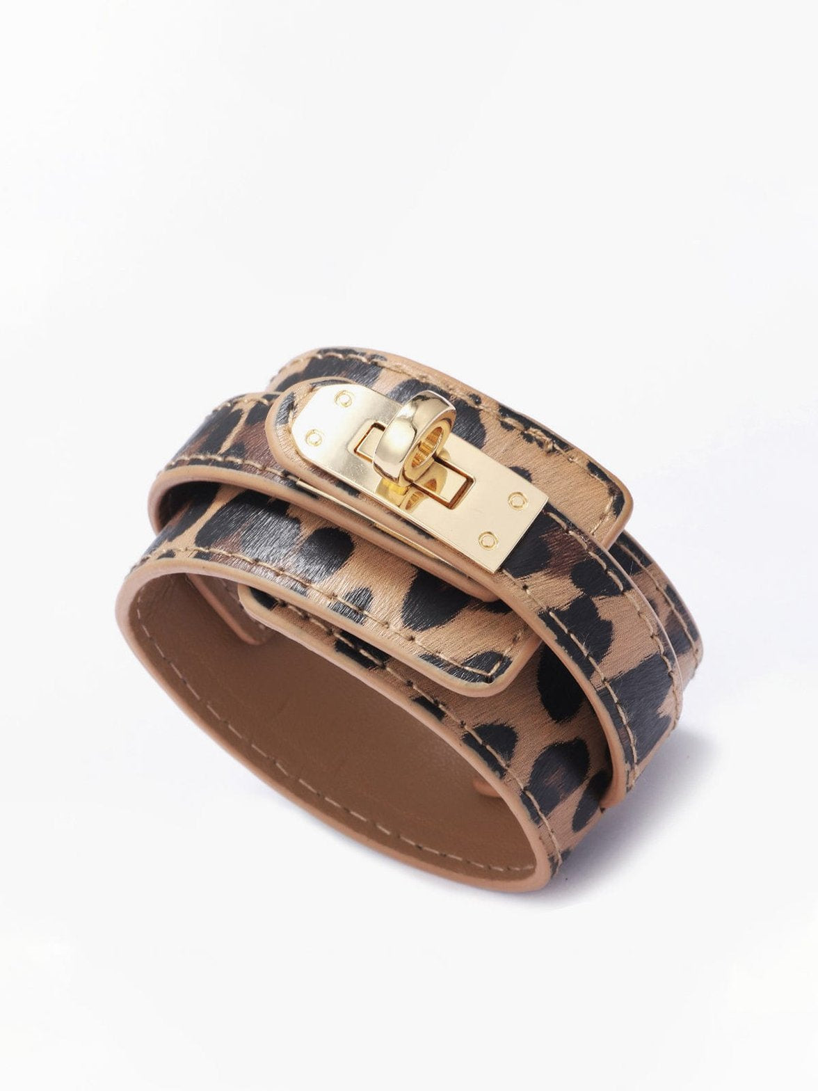 Bracelet léopard détail fermoir lune