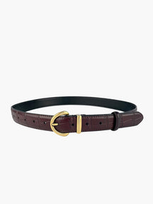 Ceinture en cuir marron avec boucle dorée élégante cosmos