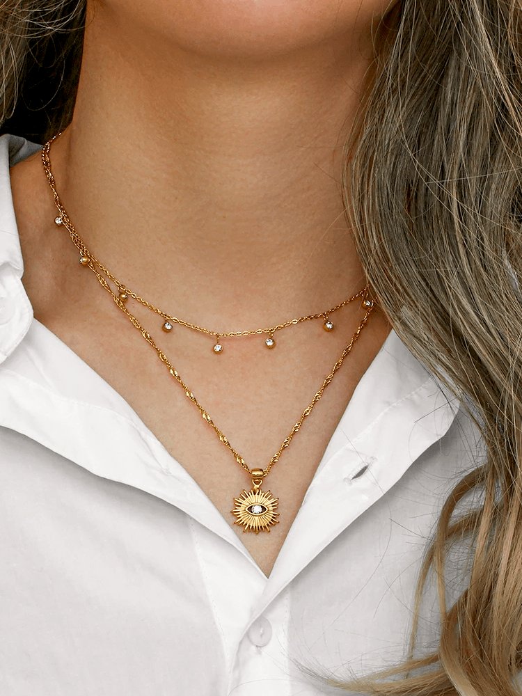 Collier fin plaqué or avec cristaux brillant