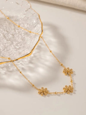 Vue rapprochée du collier finesse