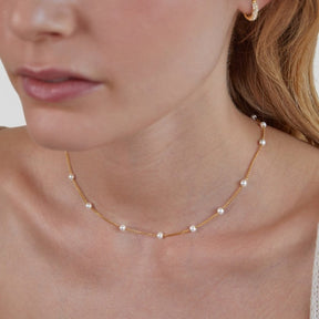 Collier perles or raffiné grâce
