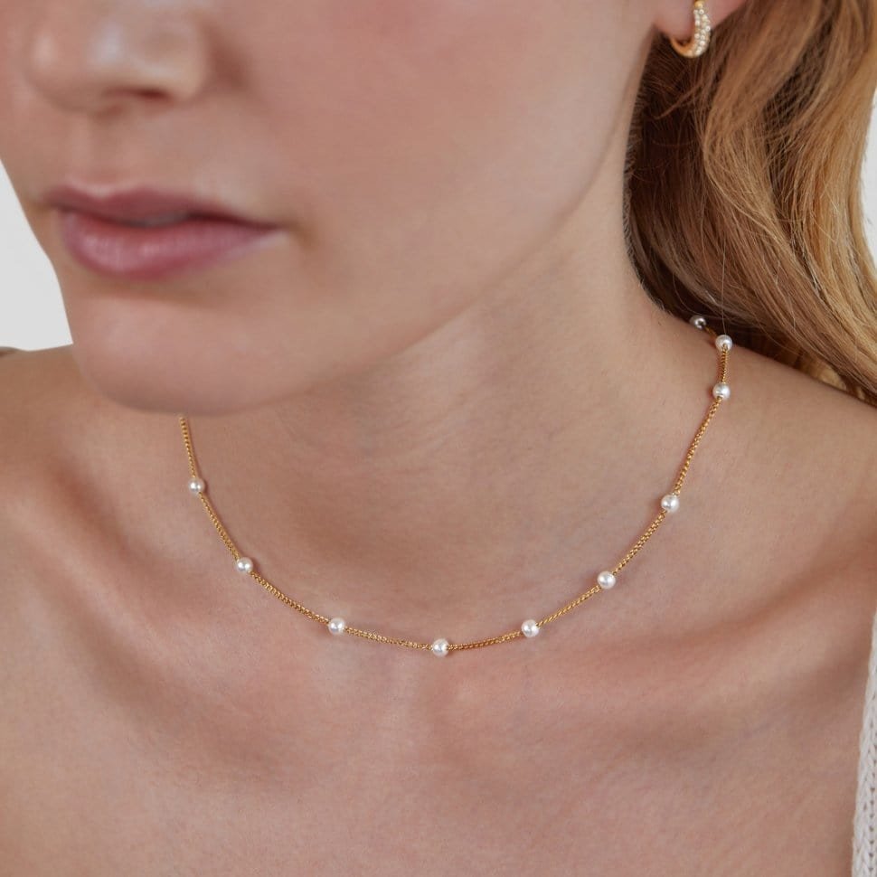 Collier perles or raffiné grâce