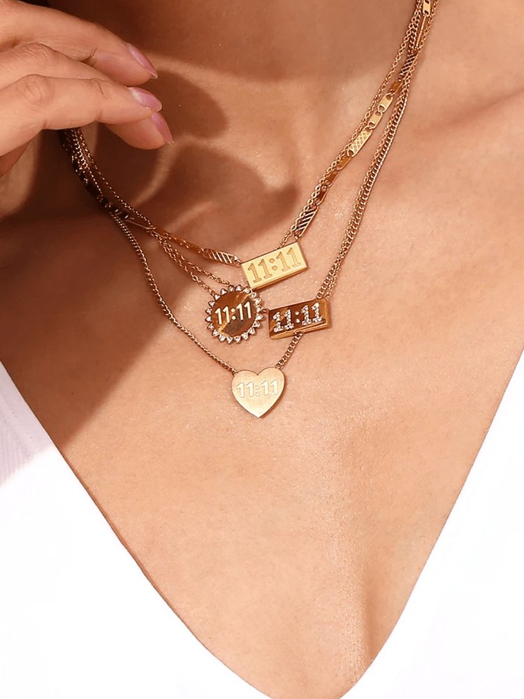 Vue portée collier chance brillance