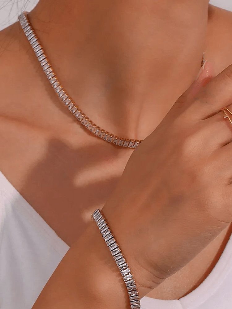Collier tennis blanc cristal étincelant harmonie