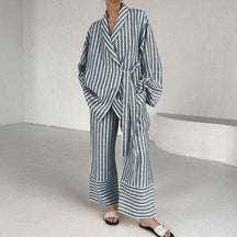 Ensemble deux pièces rayé moderne pluie