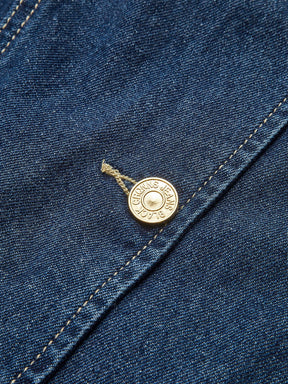 Détail boutons ensemble denim étoile