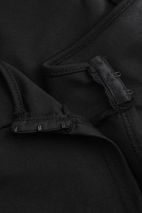 Détail plissé jupe blanche étoile