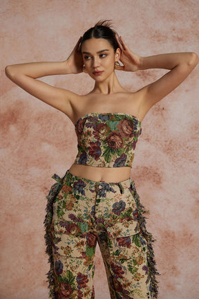 Vue du pantalon à franges rose