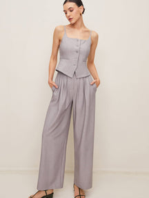 Pantalon large gris coupe droite vague