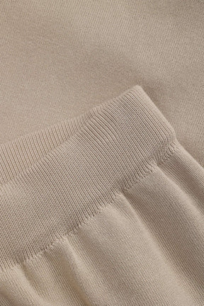 Ensemble cape et pantalon beige vue dos style