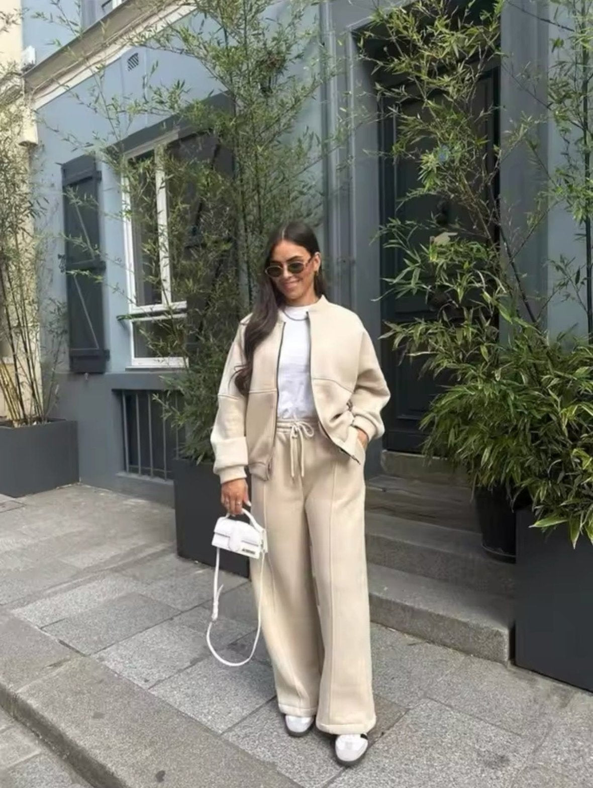 Tenue sport chic équilibre