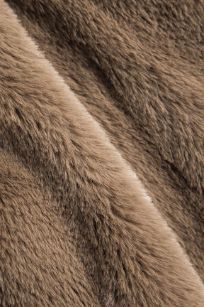 Tenue fausse fourrure marron mode