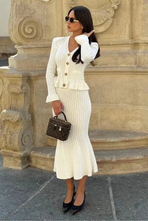 Ensemble jupe et haut tricot noir élégance