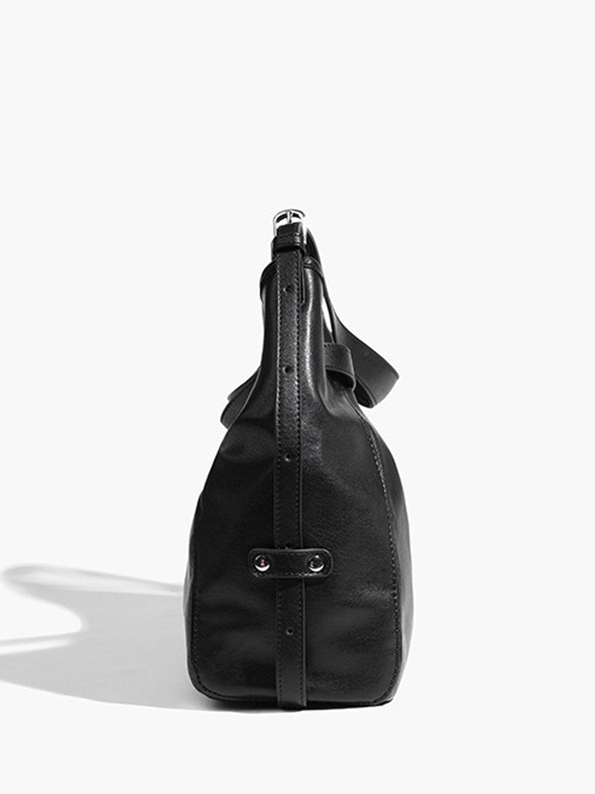 Vue intérieure du sac noir capacité nuage