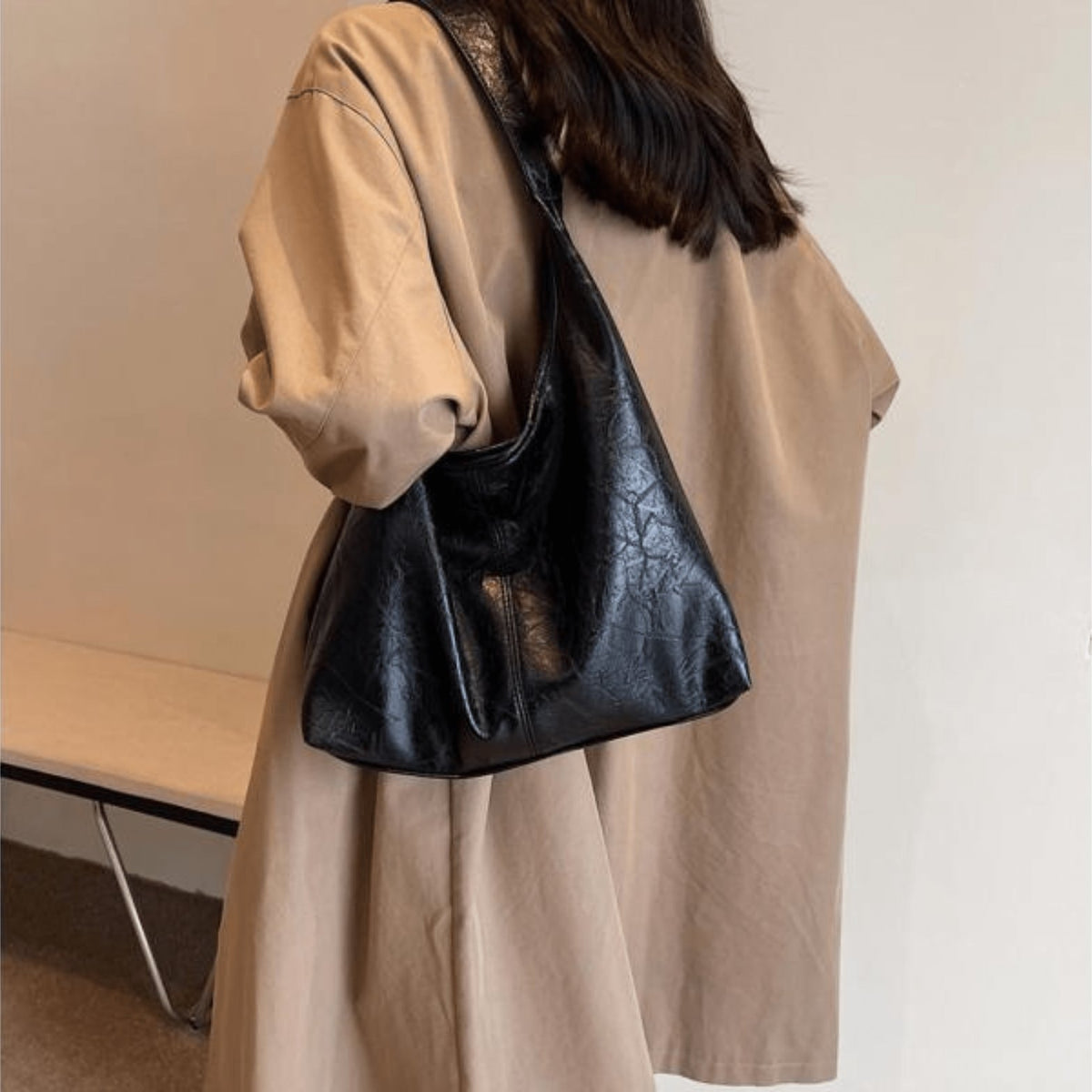 Sac hobo cuir vintage vue détail lune