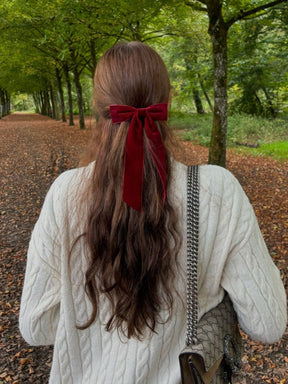 Barrette nœud velours bordeaux élégance
